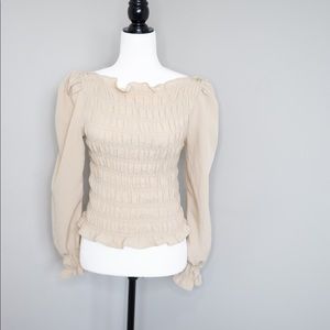 H&m top. Size SM. Fits like a small.